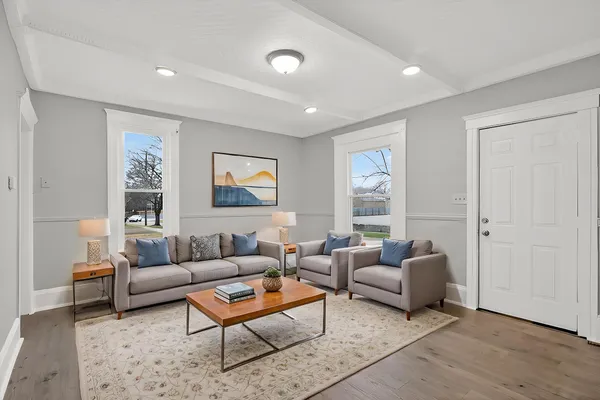 $119,900 | 200 South Elm Avenue, Jackson, MI 49203