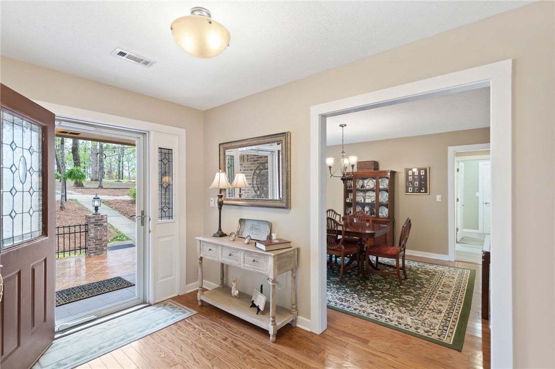 3804 Hamilton Road Opelika, AL 36804 - Photo 6 of 36 Gallery Image 6