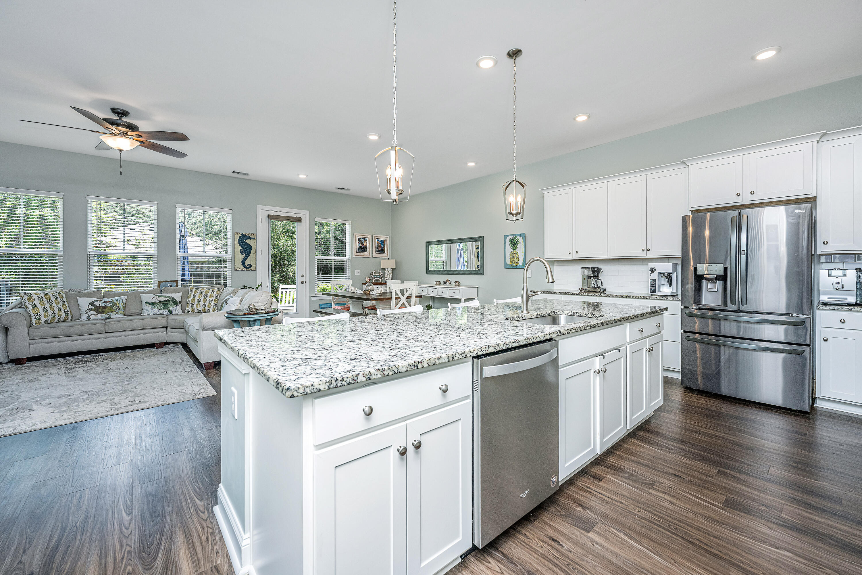 3044 Emma Lane Mount Pleasant, SC 29466 - Photo 9 of 43