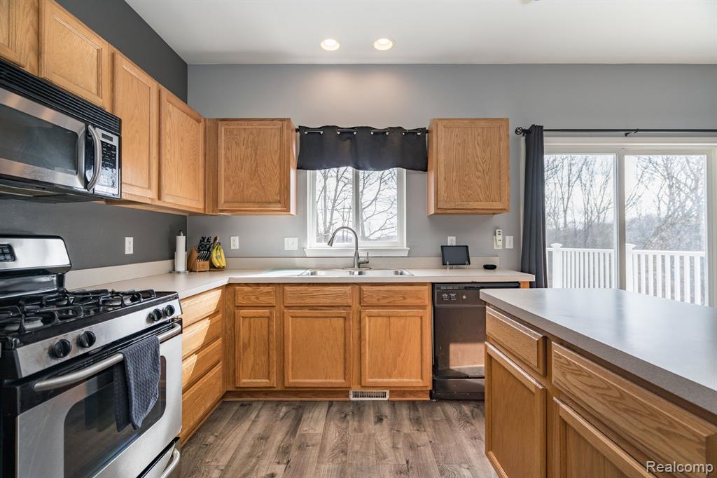 432 Otter Run Road Holly, MI 48442 - Photo 10 of 45 Gallery Image 10