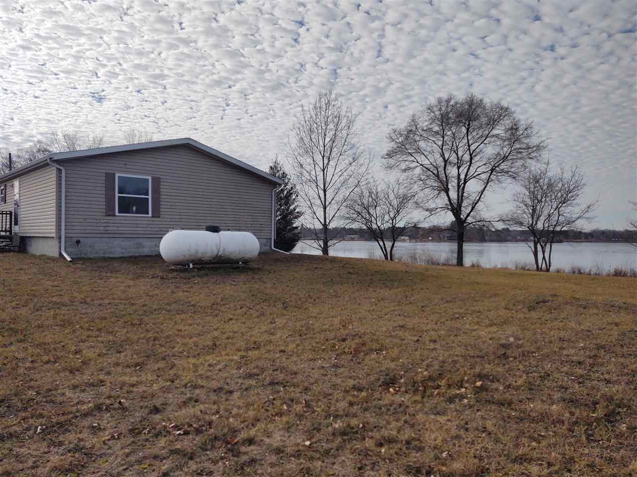 3655 North Johnson Road Weidman, MI 48893 - Photo 4 of 38 1883832-3.JPG