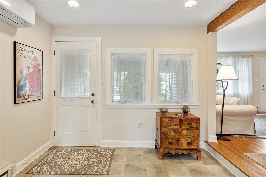 2 Putnam Road Bedford, MA 01730 - Photo 3 of 41 Gallery Image 3
