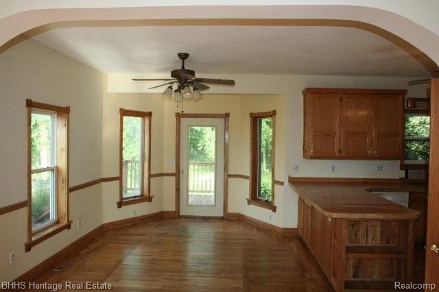 582 Elliott Road Fowlerville, MI 48836 - Photo 8 of 20 Dining Room