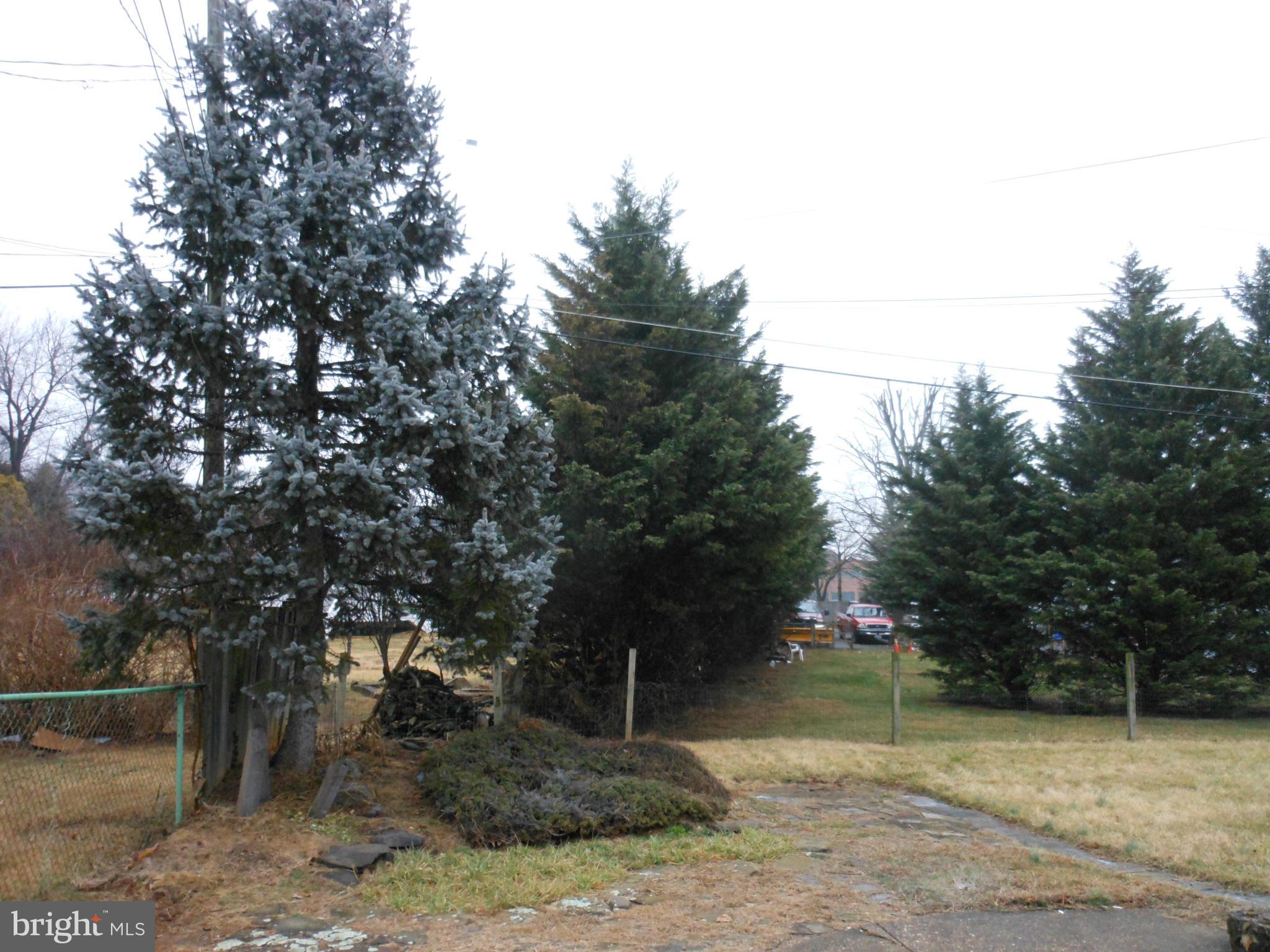 7302 Dooman Road Baltimore, MD 21244 - Photo 28 of 29 a view of a basketball court