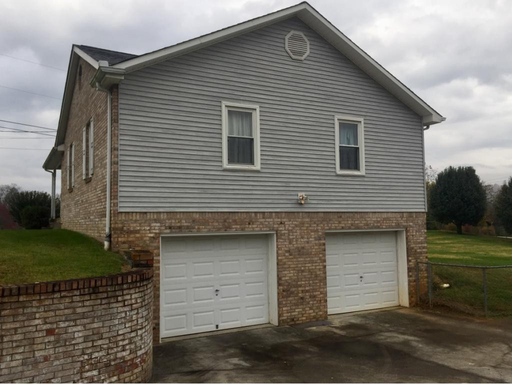103 Hollow View Road Gray, TN 37615 - Photo 5 of 36 Photo 5