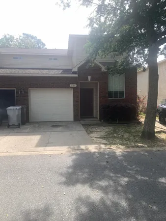$1,525 | 1681 Hadleigh Hills Court, Unit 2168, Navarre, FL 32566