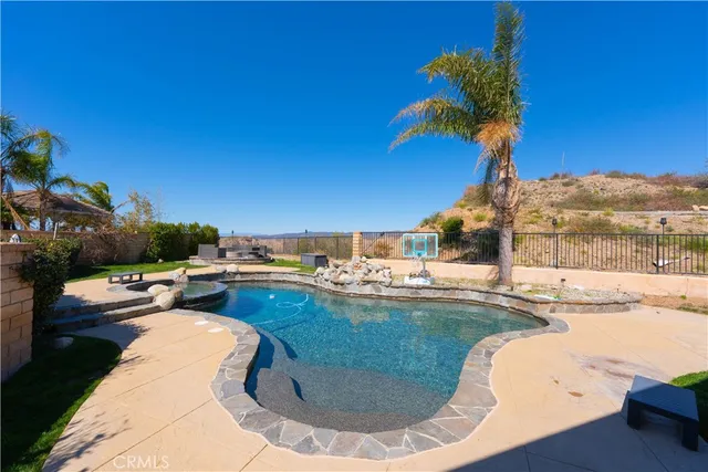 $16,000 | 29799 Mammoth Lane, Canyon Country, CA 91387