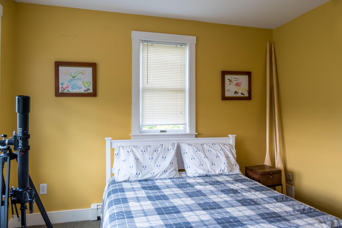69 Beech Hill Road Freeport, ME 04032 - Photo 41 of 54 54-Third bedroom (2 of 3)