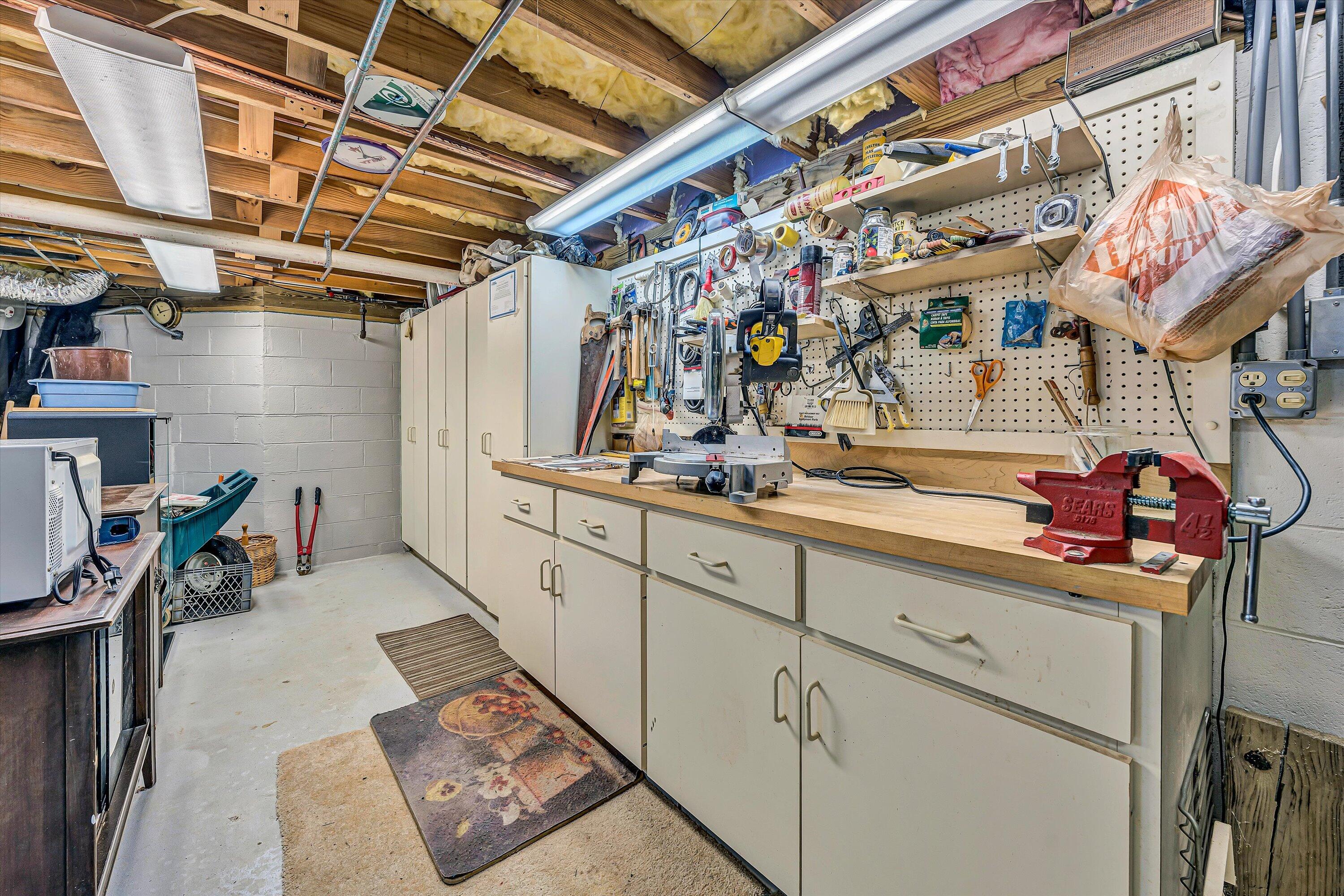 217 Anthony Home Road Huddleston, VA 24104 - Photo 48 of 68 48-DSC00211