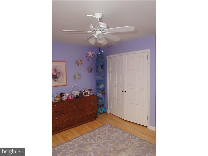 2033 Rittenhouse Square Philadelphia, PA 19103 - Photo 14 of 23 Bedroom 2
