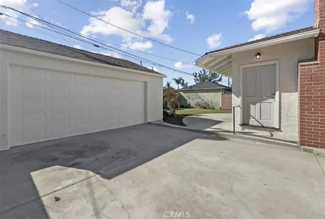 $4,795 | 5346 East Killdee Street, Long Beach, CA 90808