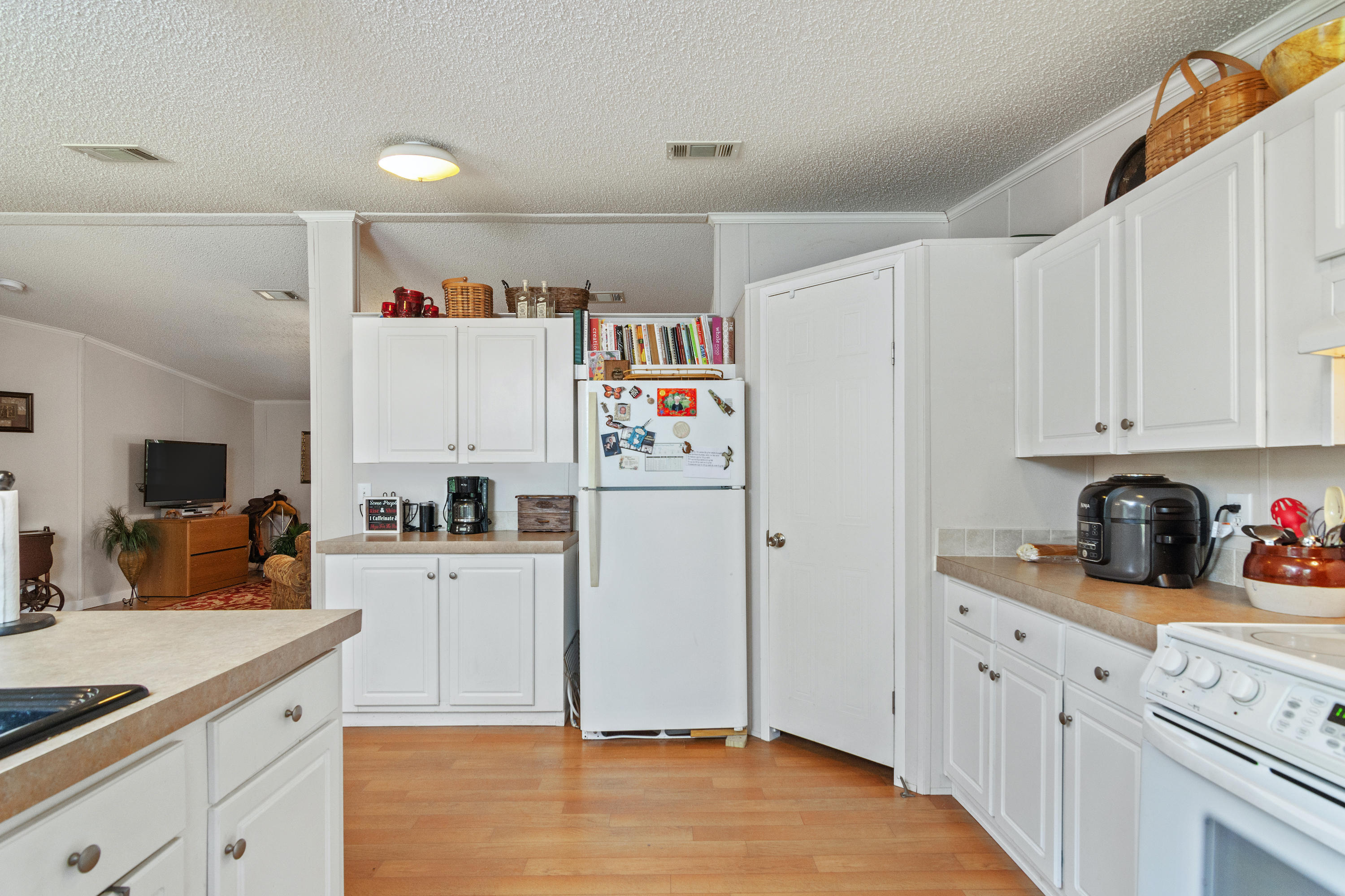 270 Joe Campbell Road Freeport, FL 32439 - Photo 12 of 39 270 Joe Campbell Rd-05