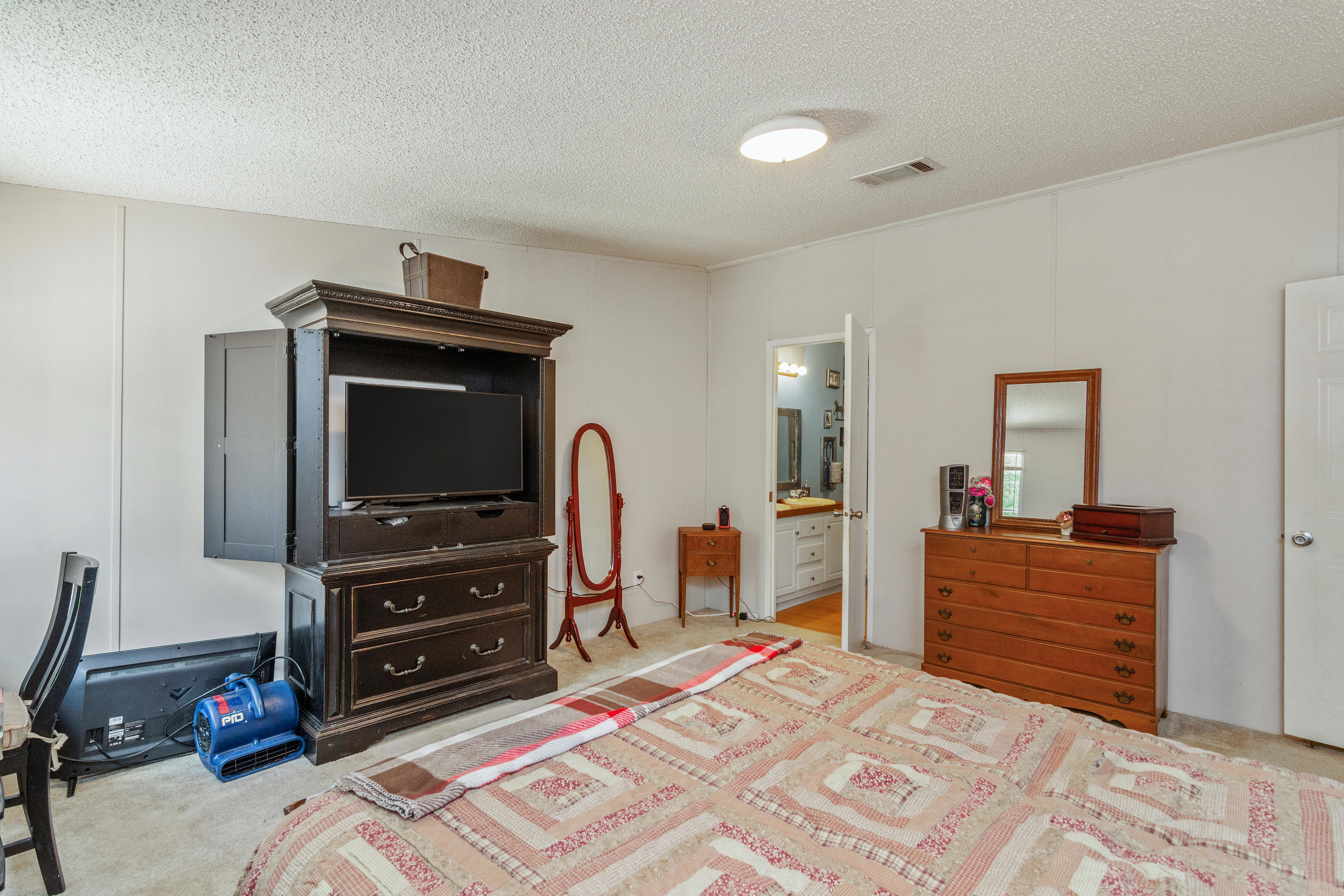 270 Joe Campbell Road Freeport, FL 32439 - Photo 16 of 39 270 Joe Campbell Rd-23
