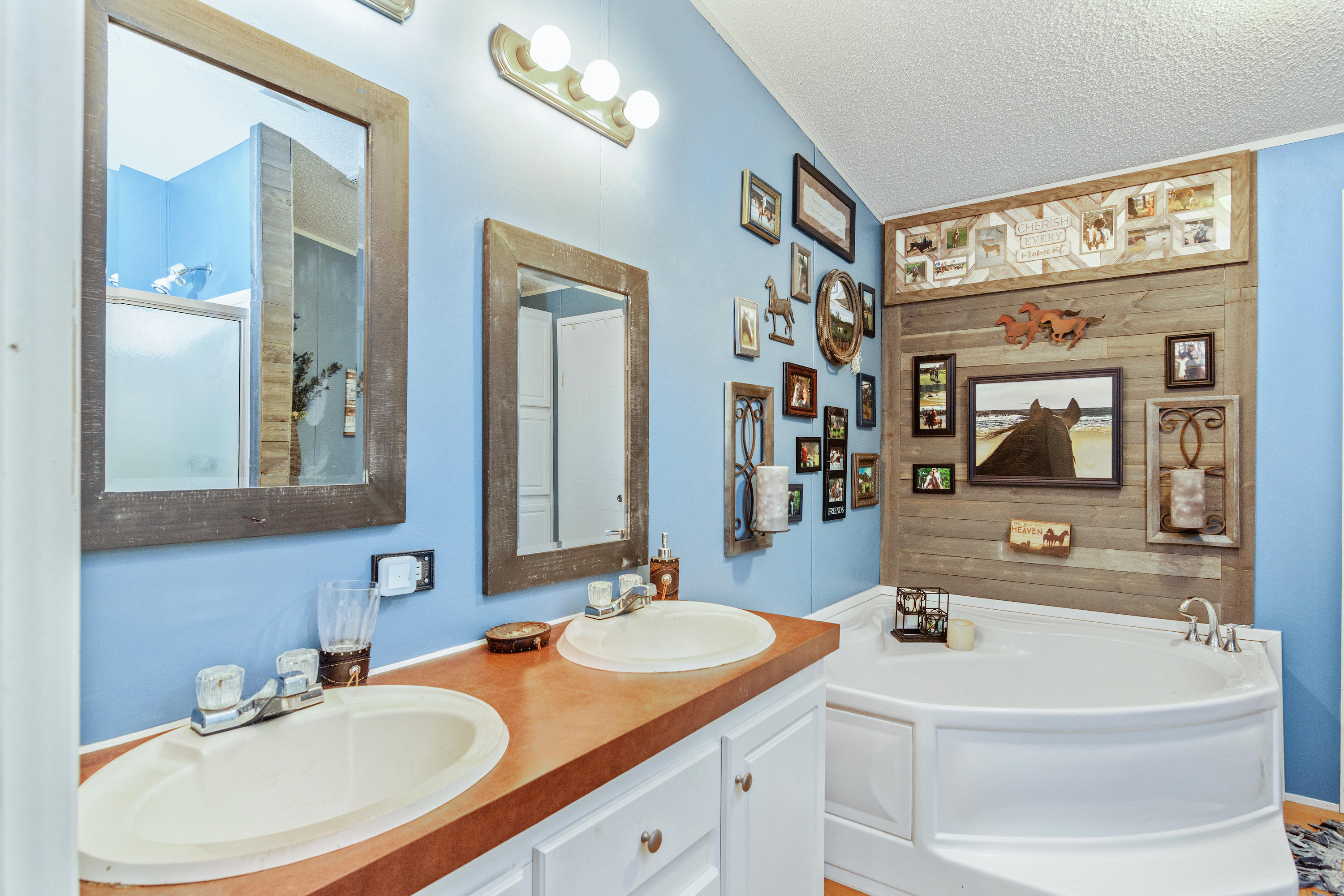 270 Joe Campbell Road Freeport, FL 32439 - Photo 18 of 39 270 Joe Campbell Rd-25