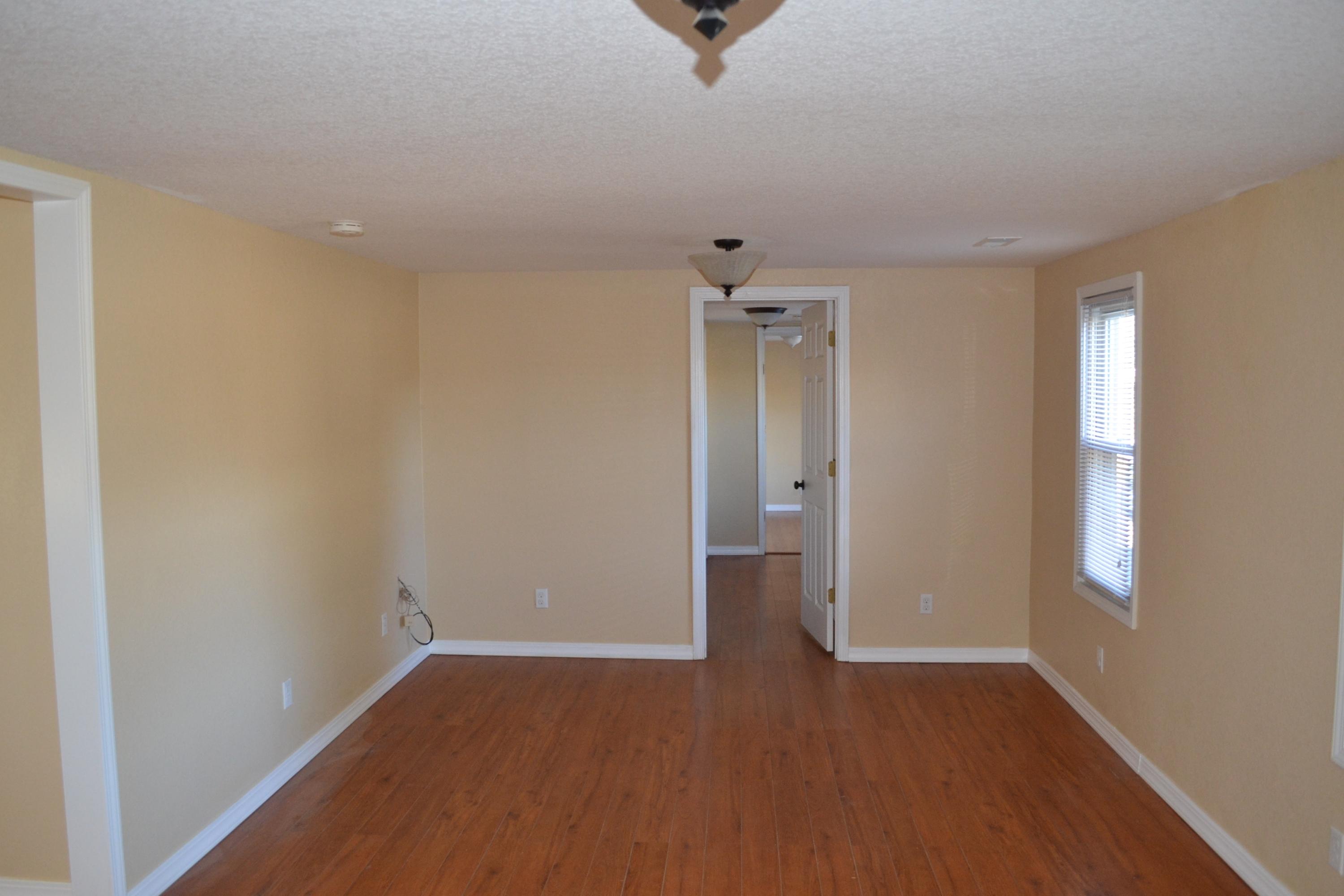 539 Shoemake Road Crossville, TN 38571 - Photo 3 of 14 DSC_0157
