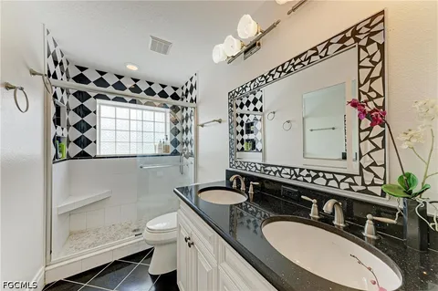 $1,749,000 | 793 Jungle Queen Way, Longboat Key, FL 34228