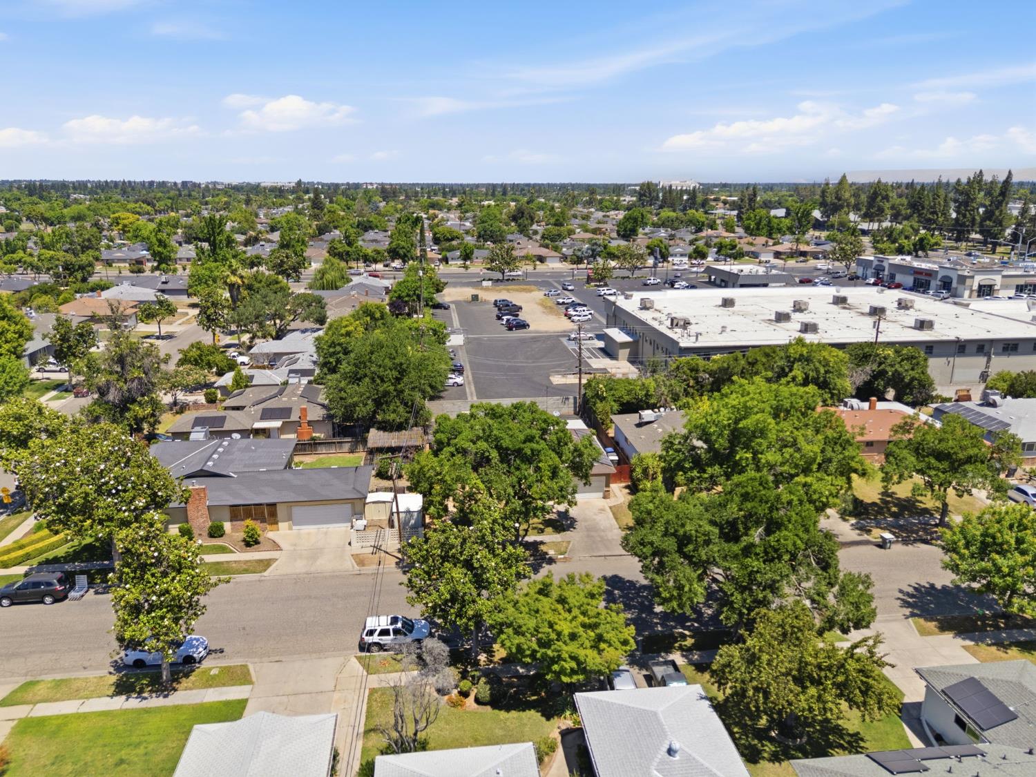 712 East San Ramon Avenue Fresno, CA 93710 - Photo 35 of 44