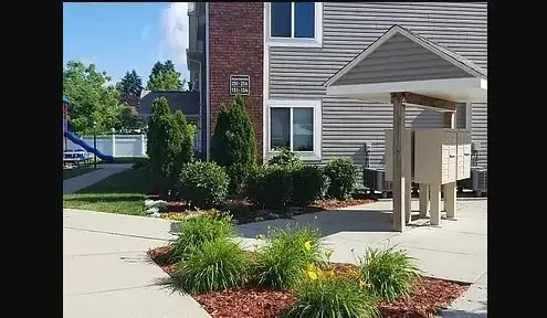 $545 | 975 Monroe Street, Bellevue, OH 44811