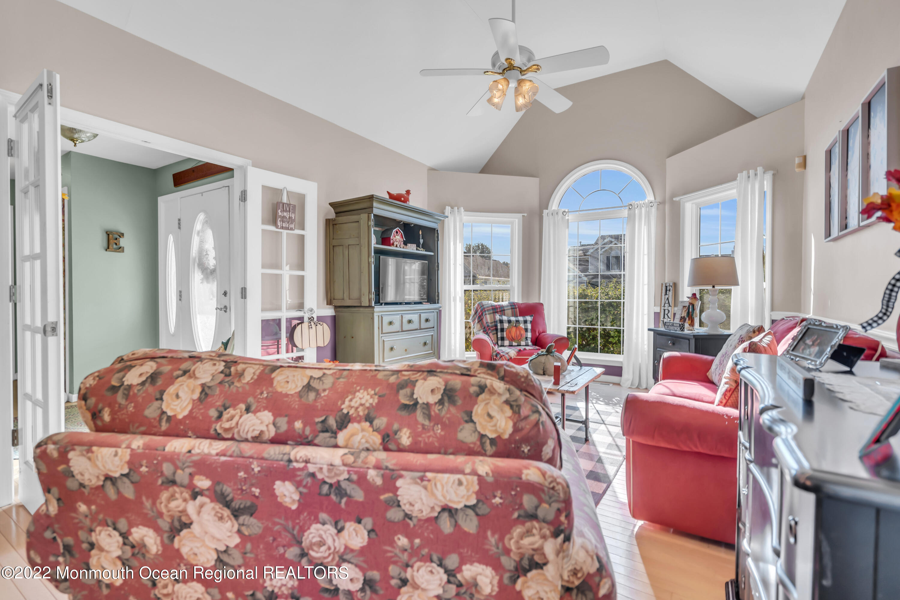 124 Compass Road Manahawkin, NJ 08050 - Photo 9 of 36 009_dsc00175