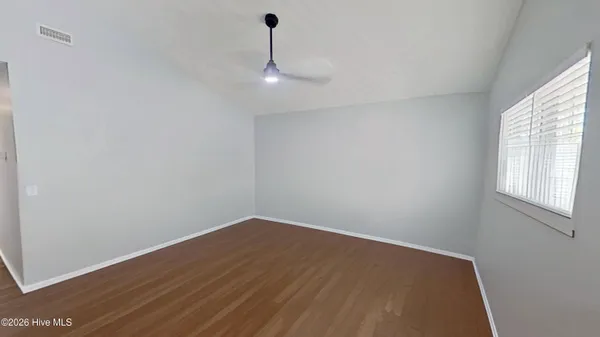 $1,900 | 4241 Sunglow Drive, Wilmington, NC 28405