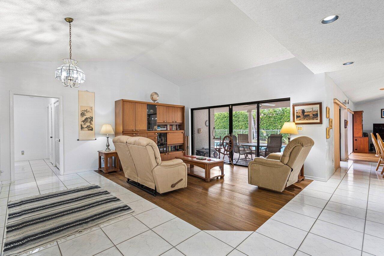 3663 Northwest 24th Way Boca Raton, FL 33431 - Photo 7 of 49 3663 NW 24th Way - Millpond