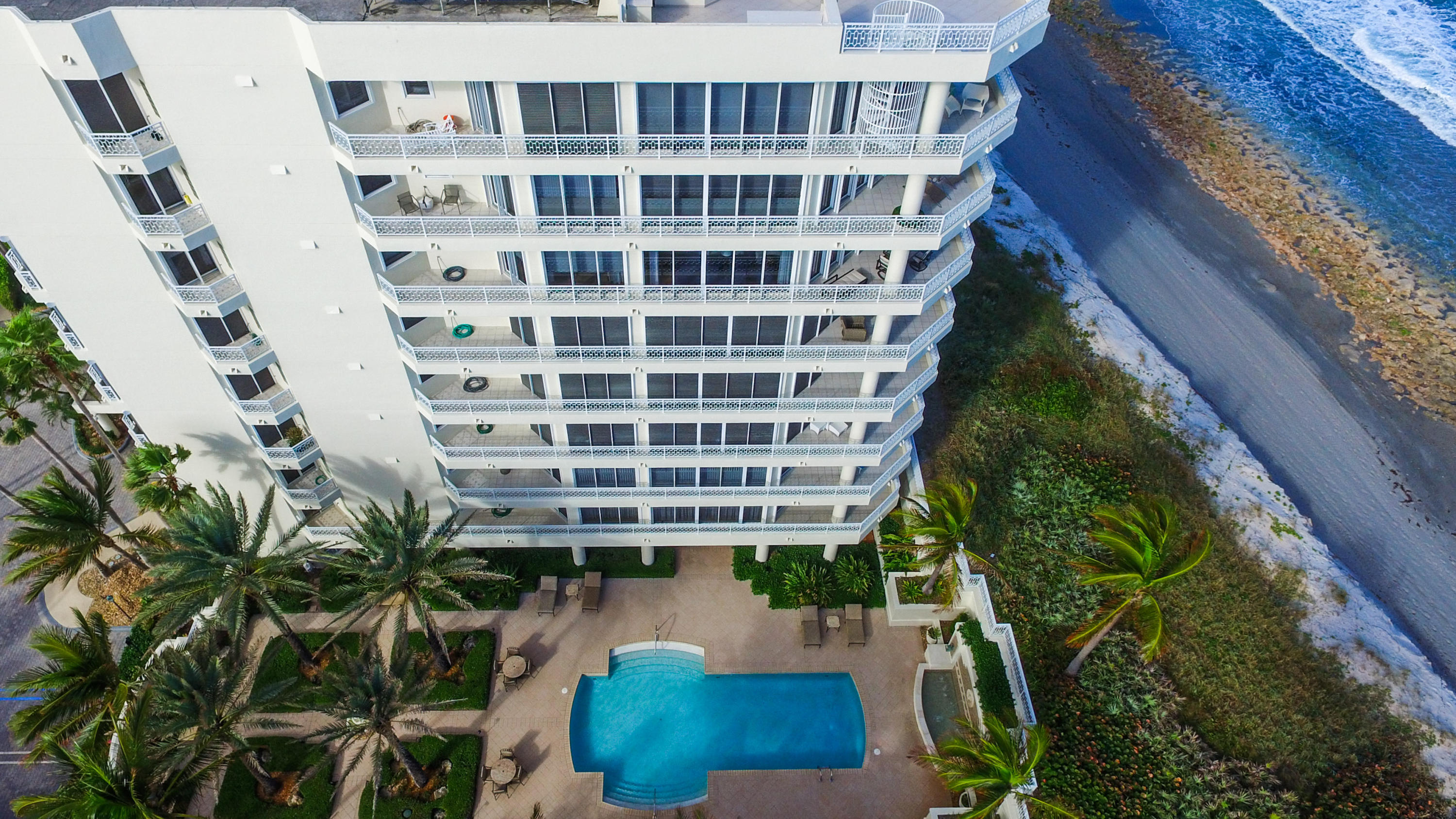 19950 South Beach Road, Unit 3N Jupiter, FL 33469 - Photo 7 of 39 19950 aerial full-8
