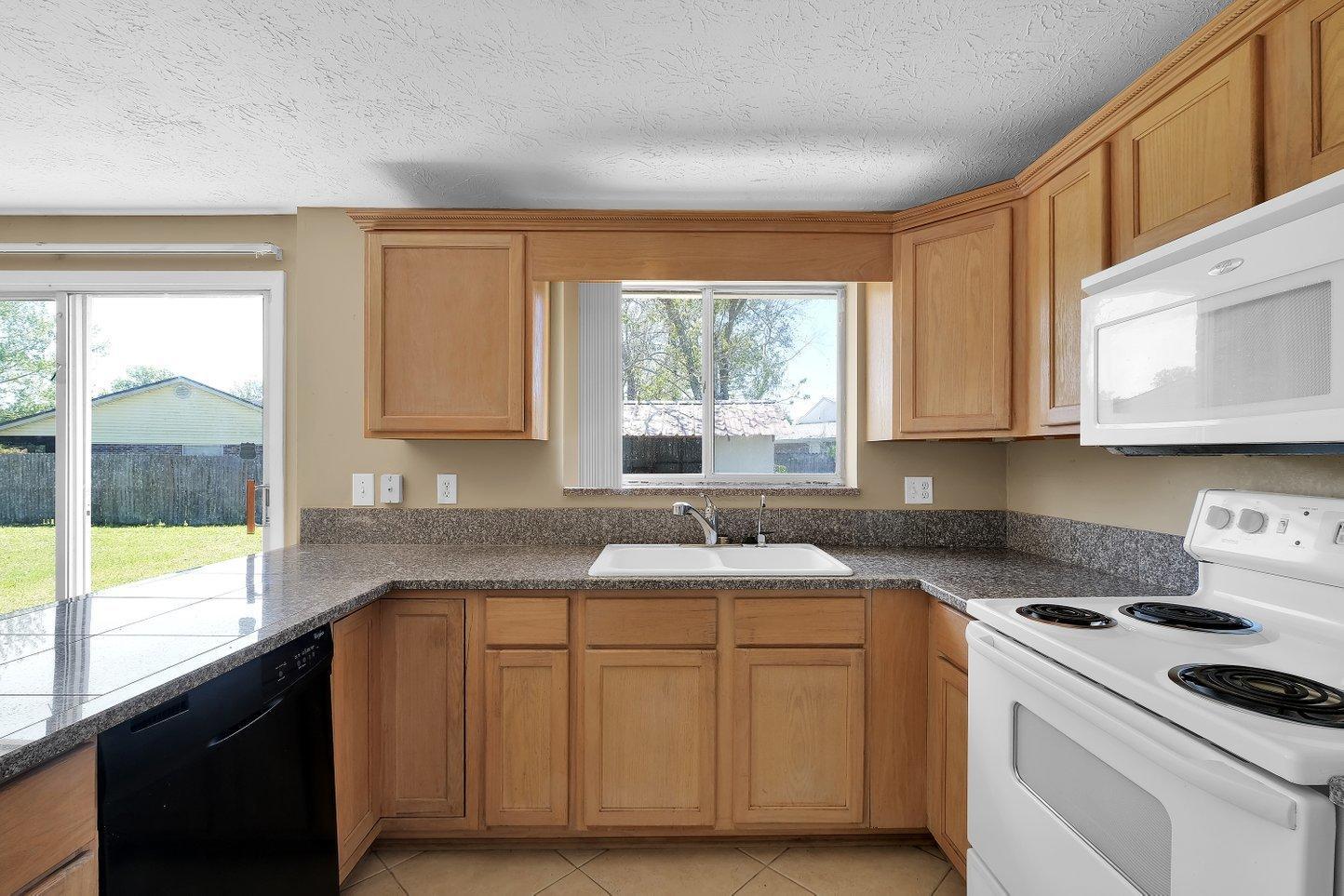 2195 George Wythe Road Orange Park, FL 32073 - Photo 13 of 21 017-2195GeorgeWytheRoad-OrangePark-FL-32