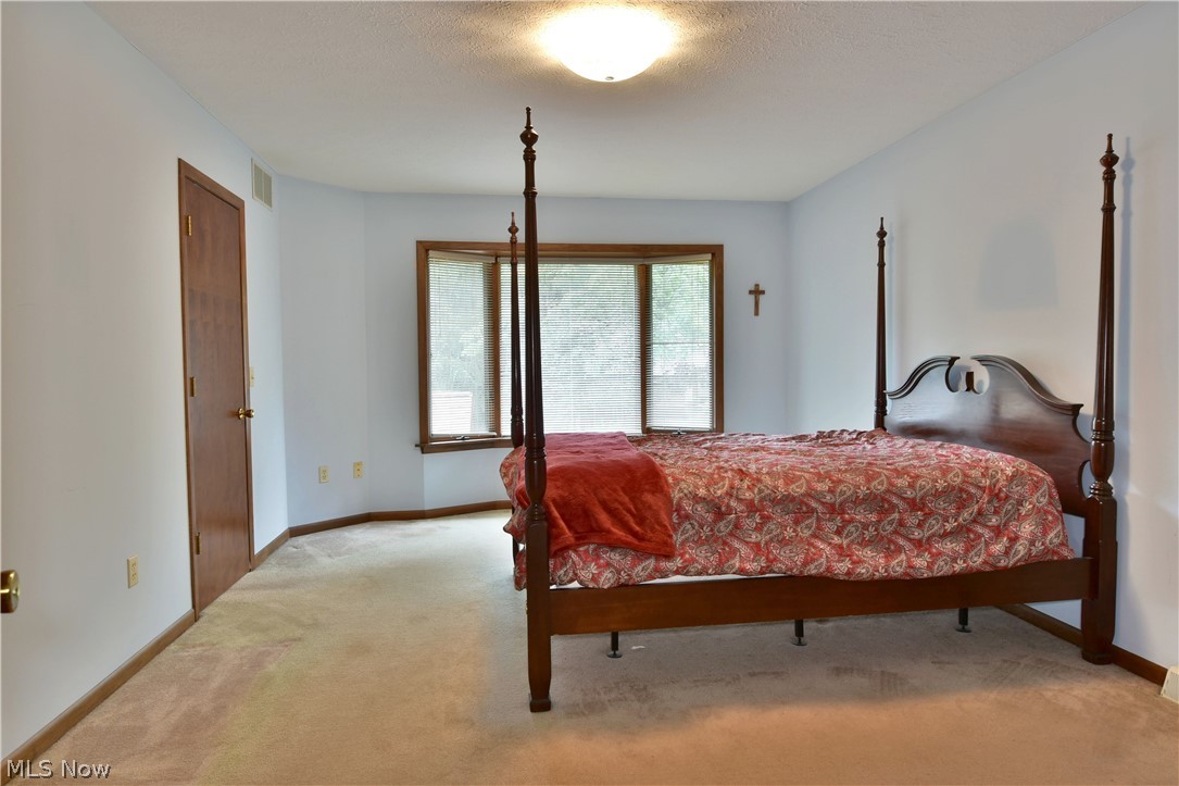 9078 Inverrary Warren, OH 44484 - Photo 23 of 33 Gallery Image 23