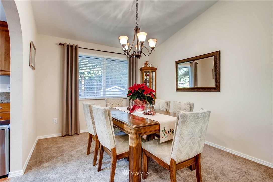 14306 151st Place Southeast Renton, WA 98059 - Photo 6 of 25