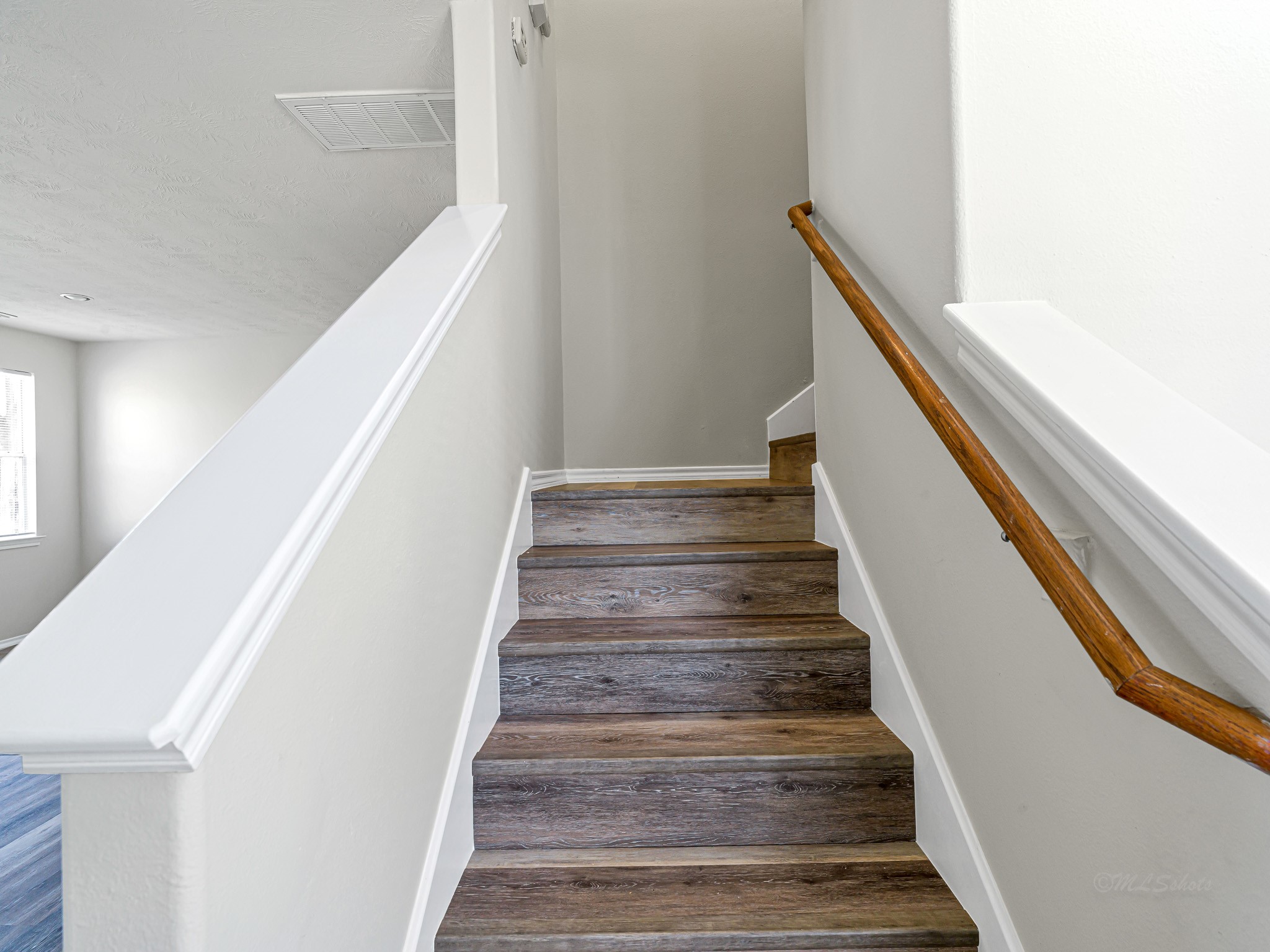 5631 Stonecloud Lane Katy, TX 77494 - Photo 17 of 31 a view of entryway