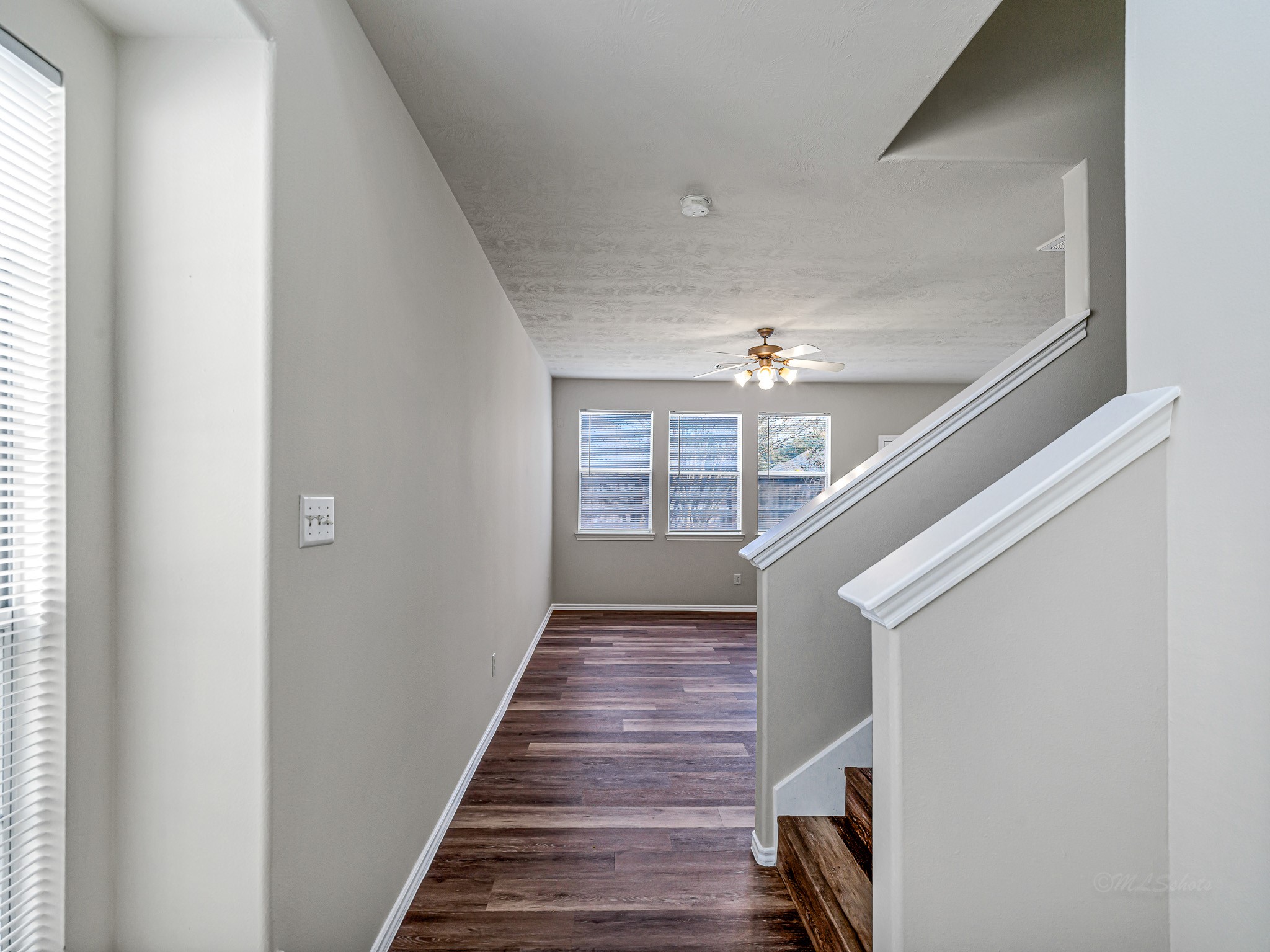 5631 Stonecloud Lane Katy, TX 77494 - Photo 5 of 31 a view of entryway