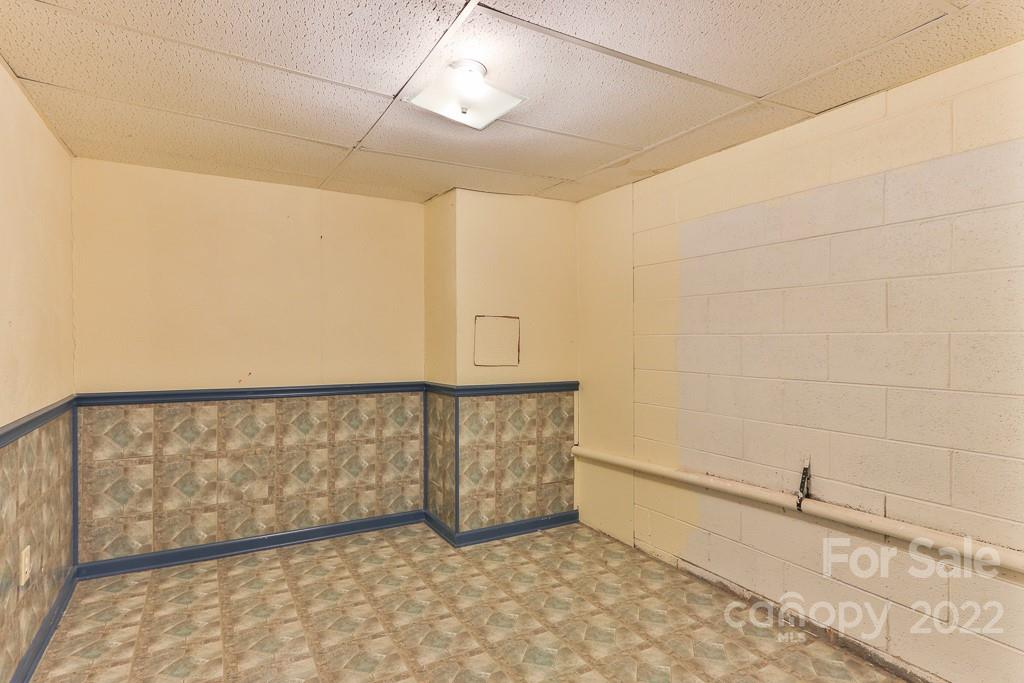 3383 Clarks Chapel Road Lenoir, NC 28645 - Photo 18 of 22 Gallery Image 18