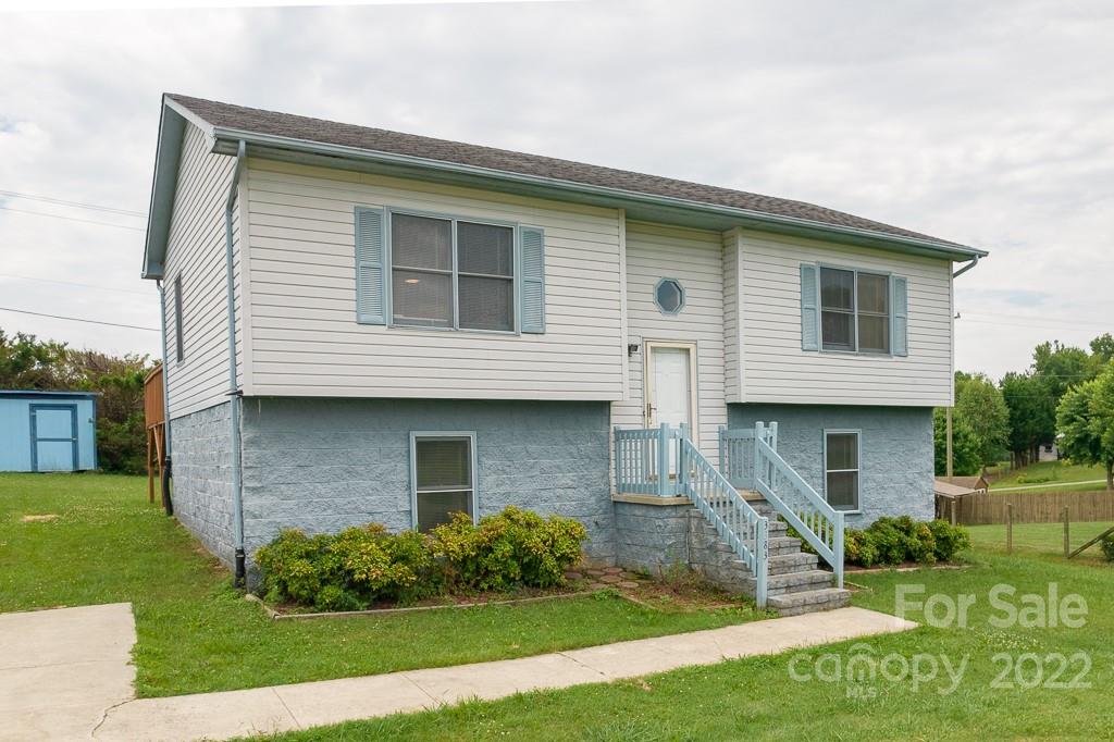 3383 Clarks Chapel Road Lenoir, NC 28645 - Photo 2 of 22 Gallery Image 2