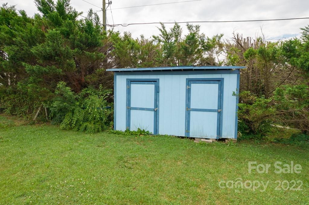 3383 Clarks Chapel Road Lenoir, NC 28645 - Photo 22 of 22 Gallery Image 22
