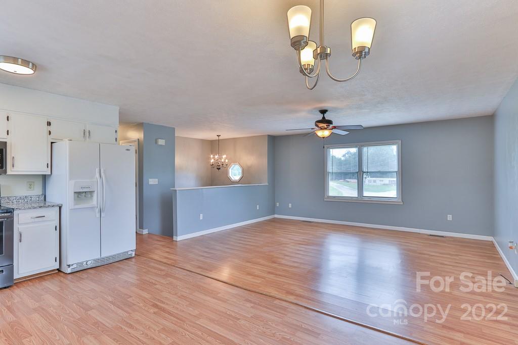 3383 Clarks Chapel Road Lenoir, NC 28645 - Photo 6 of 22 Gallery Image 6