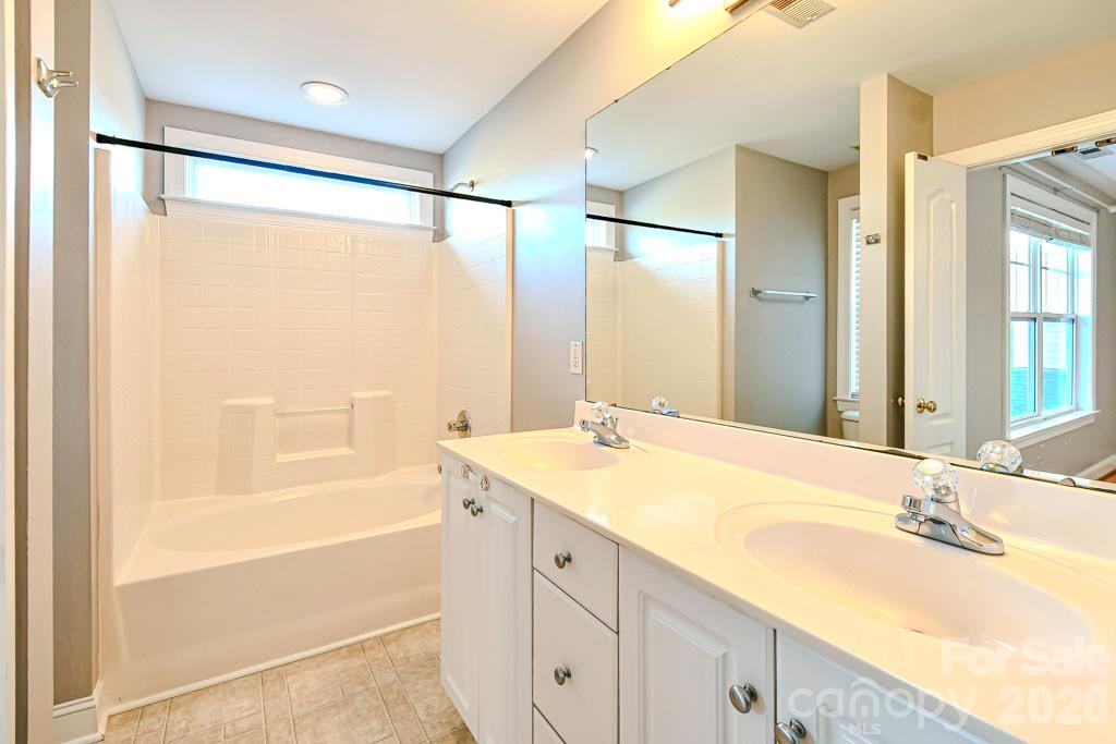 2080 Gable Way Lane Matthews, NC 28104 - Photo 17 of 23