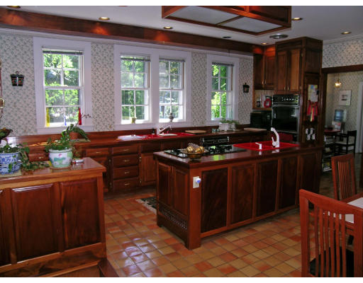 59 Wachusett Road Newton, MA 02467 - Photo 5 of 14 a kitchen with a stove and a sink