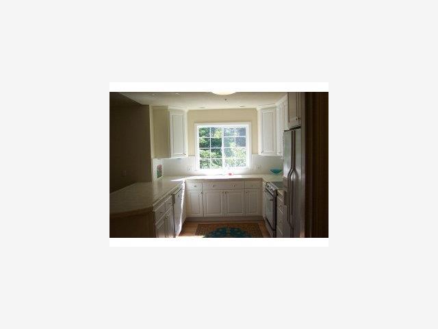 129 Keystone Way Scotts Valley, CA 95060 - Photo 5 of 9 Gallery Image 5