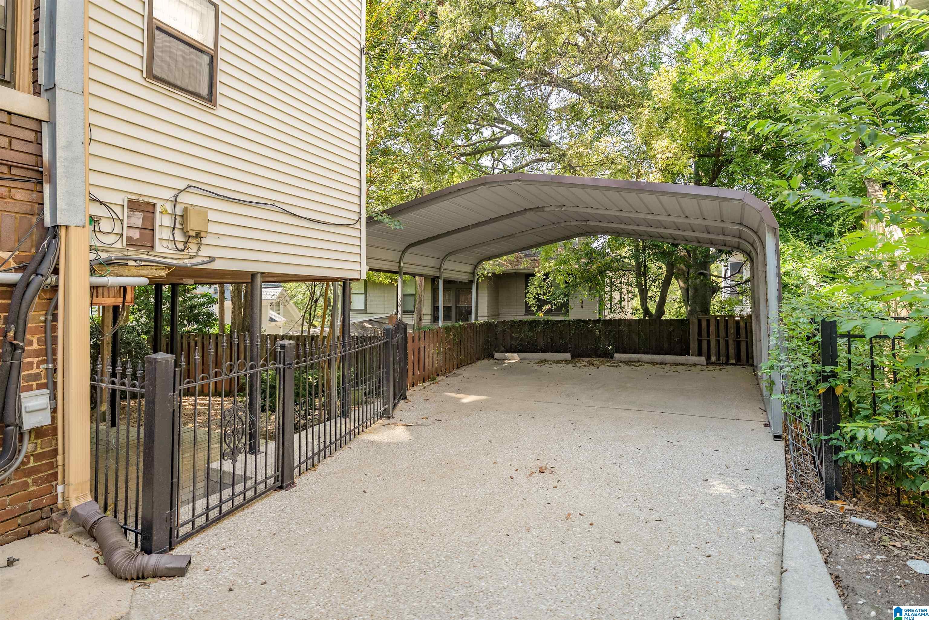 2812 Rhodes Circle South Birmingham, AL 35205 - Photo 52 of 55