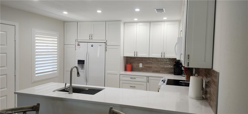 1051 Foxfire Lane, Unit 302 Naples, FL 34104 - Photo 3 of 37