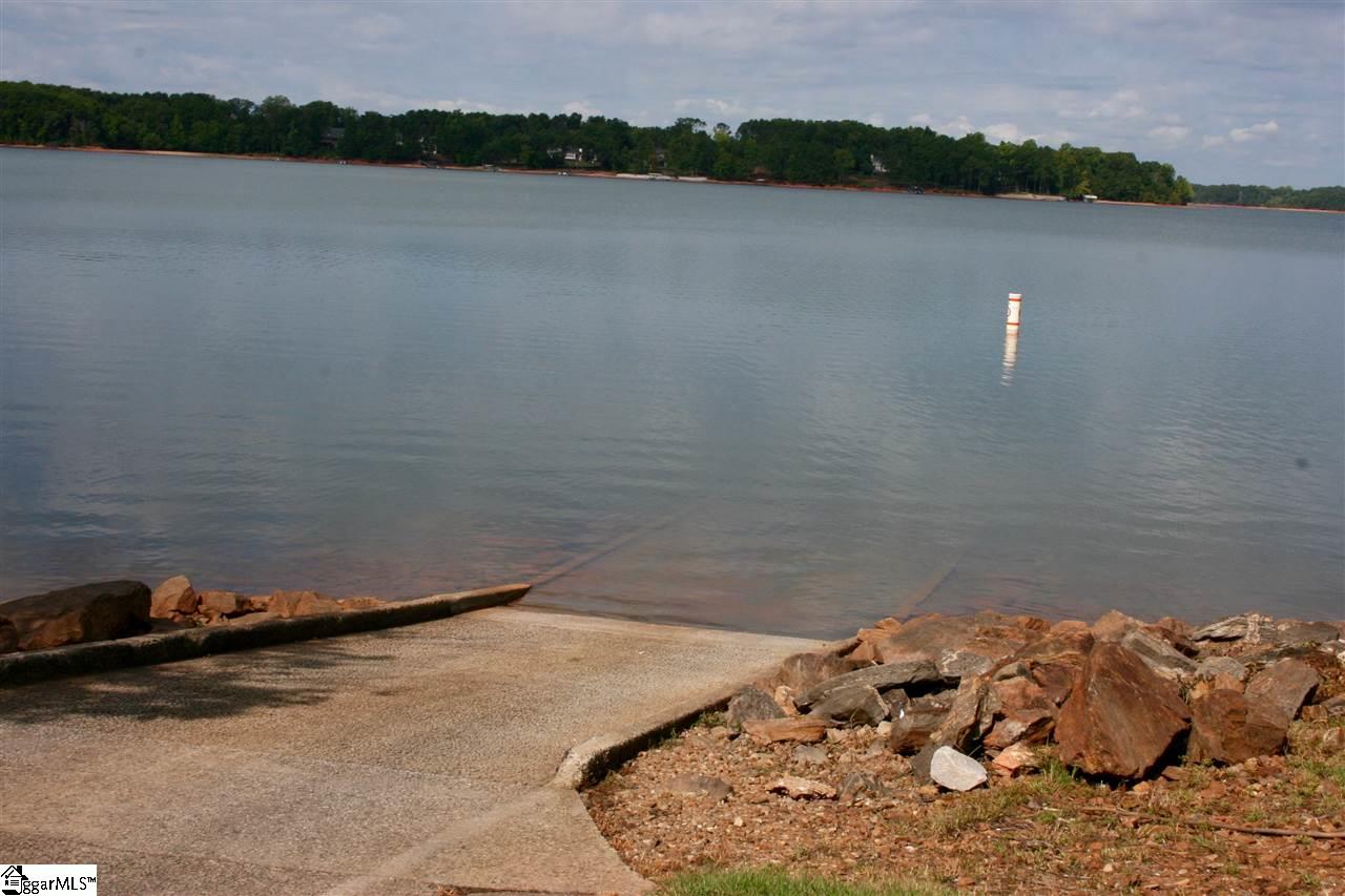 Pinoca Drive Anderson, SC 29626 - Photo 8 of 8 Gallery Image 8