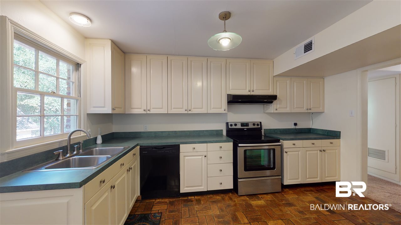 5416 Gaillard Drive Mobile, AL 36608 - Photo 5 of 22