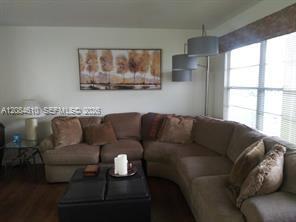 516 Mansfield M, Unit 516 Boca Raton, FL 33434 - Photo 6 of 15 Gallery Image 6