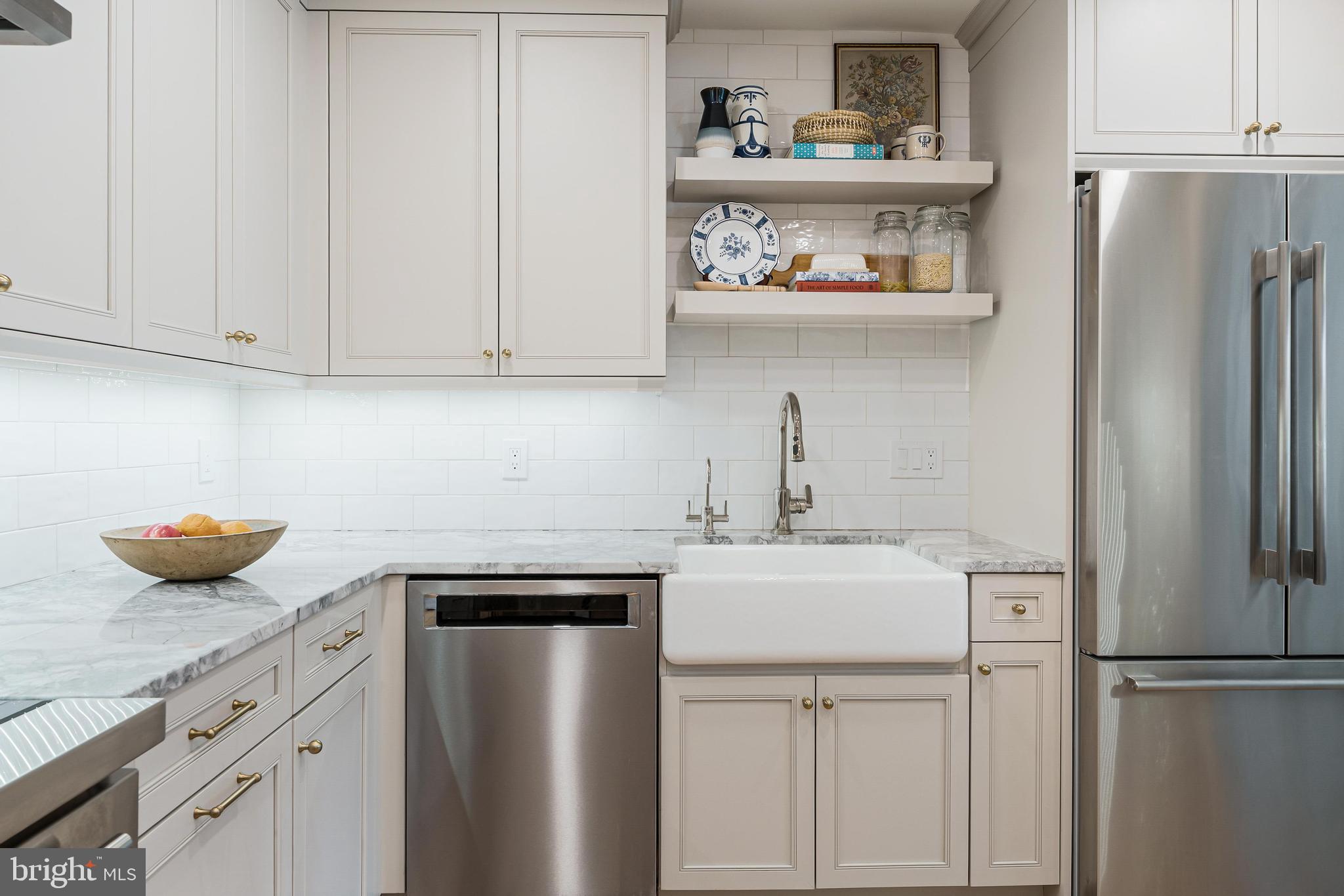 1151 Randolph Road McLean, VA 22101 - Photo 20 of 65 Farmhouse sink