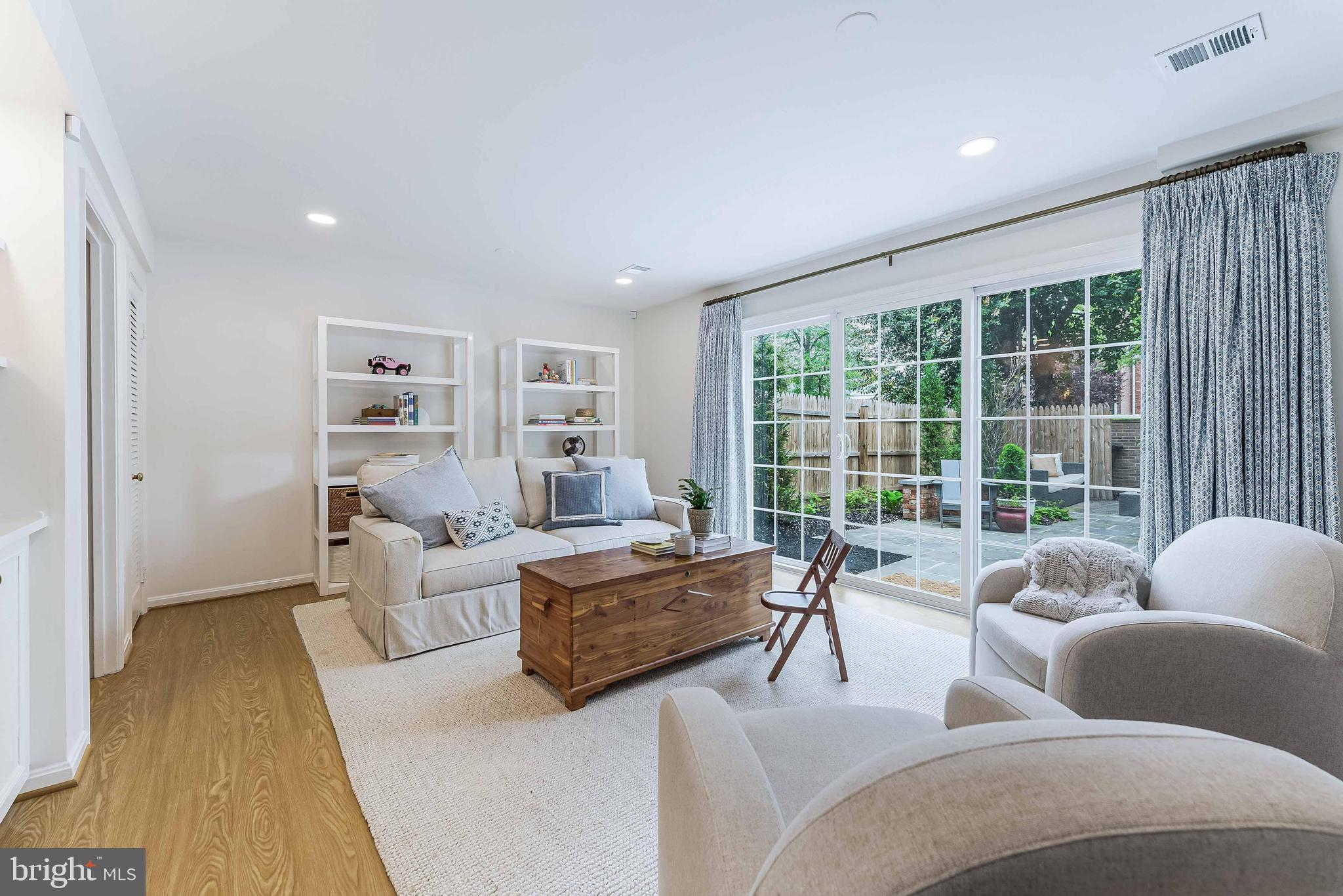 1151 Randolph Road McLean, VA 22101 - Photo 33 of 65 Gallery Image 33