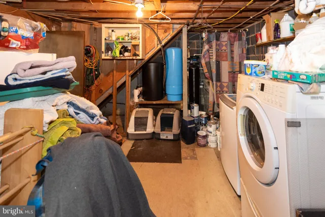 a close up of a storage