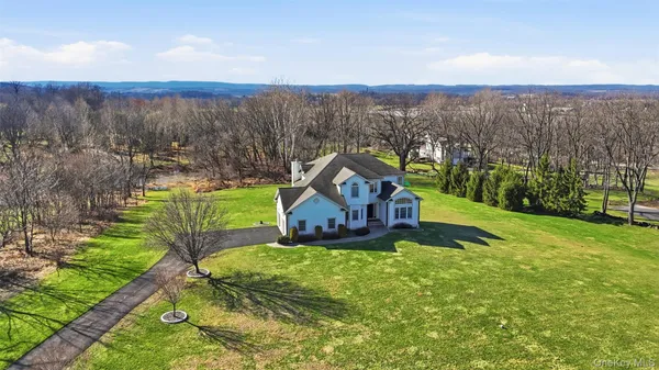 $969,000 | 12 Feagles Road, Warwick, NY 10990