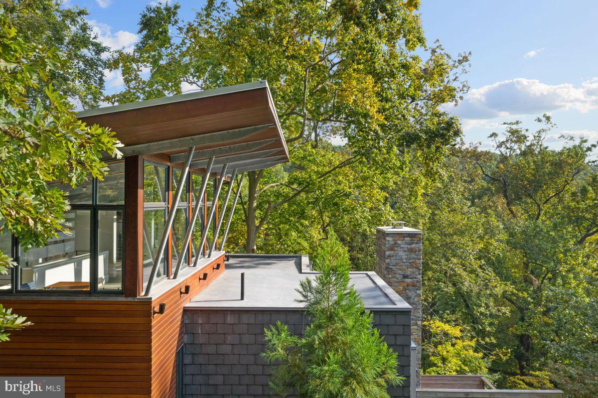 640 Gate House Lane Philadelphia, PA 19118 - Photo 41 of 43