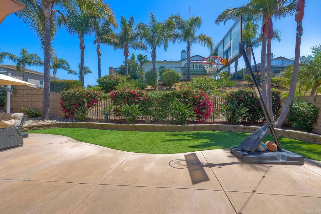 6738 Solandra Drive Carlsbad, CA 92011 - Photo 10 of 11 a view of a backyard