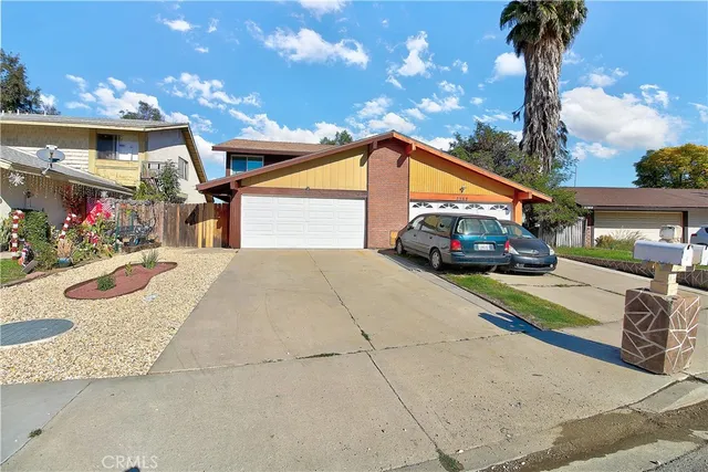 $458,500 | 3570 Raven Drive, Lake Elsinore, CA 92530